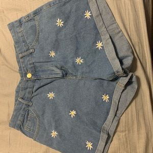 Daisy High Waisted Jean shorts